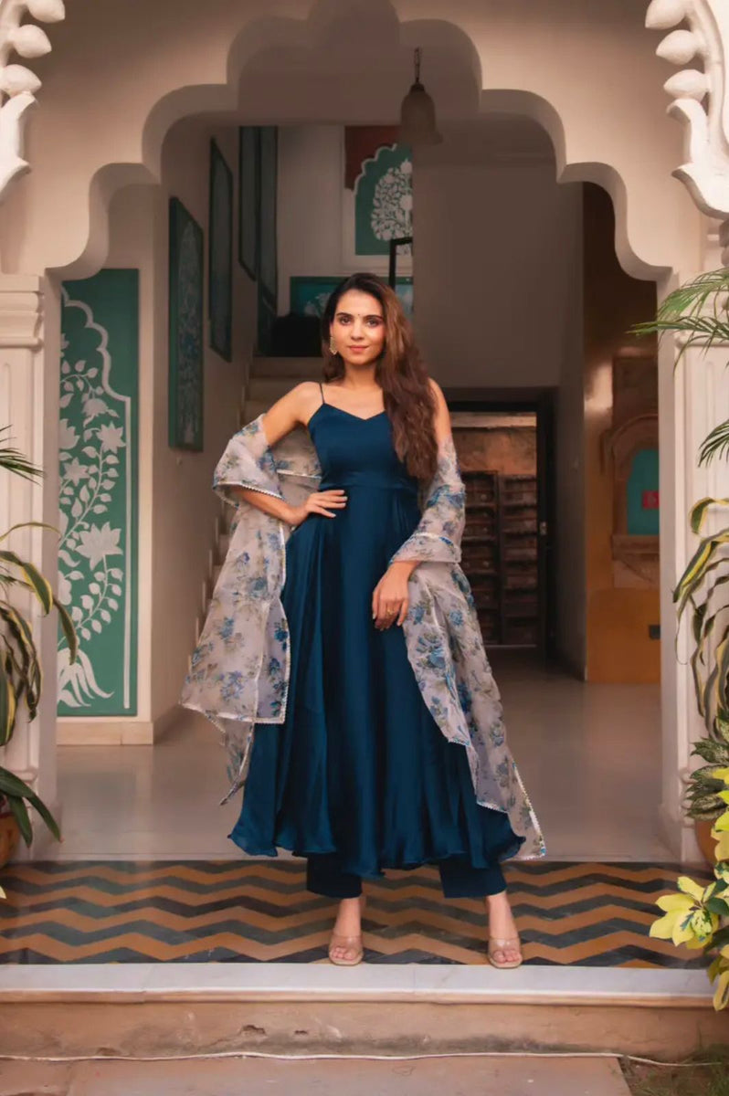 pakistani satin dresses Satin Pakistani Wedding Clothing: Buy Satin Pakistani Wedding Clothing for Women Online in USA