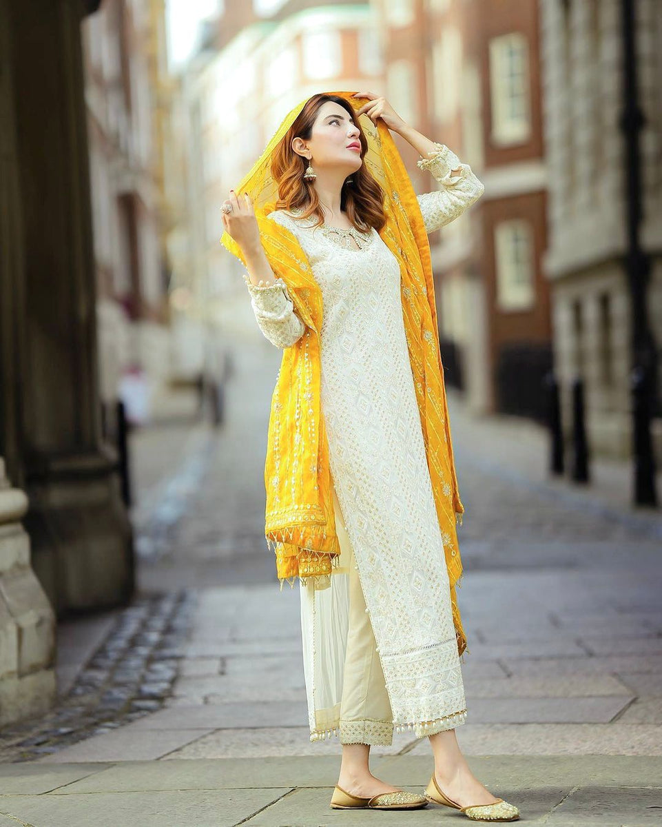 Yellow White Dress With Coloured Dupatta Glorious White Color Salwar Suit Yellow Dupatta Vastracloth Yellow White Dress With Coloured Dupatta Glorious White Color Salwar Suit Yellow Dupatta Vastracloth