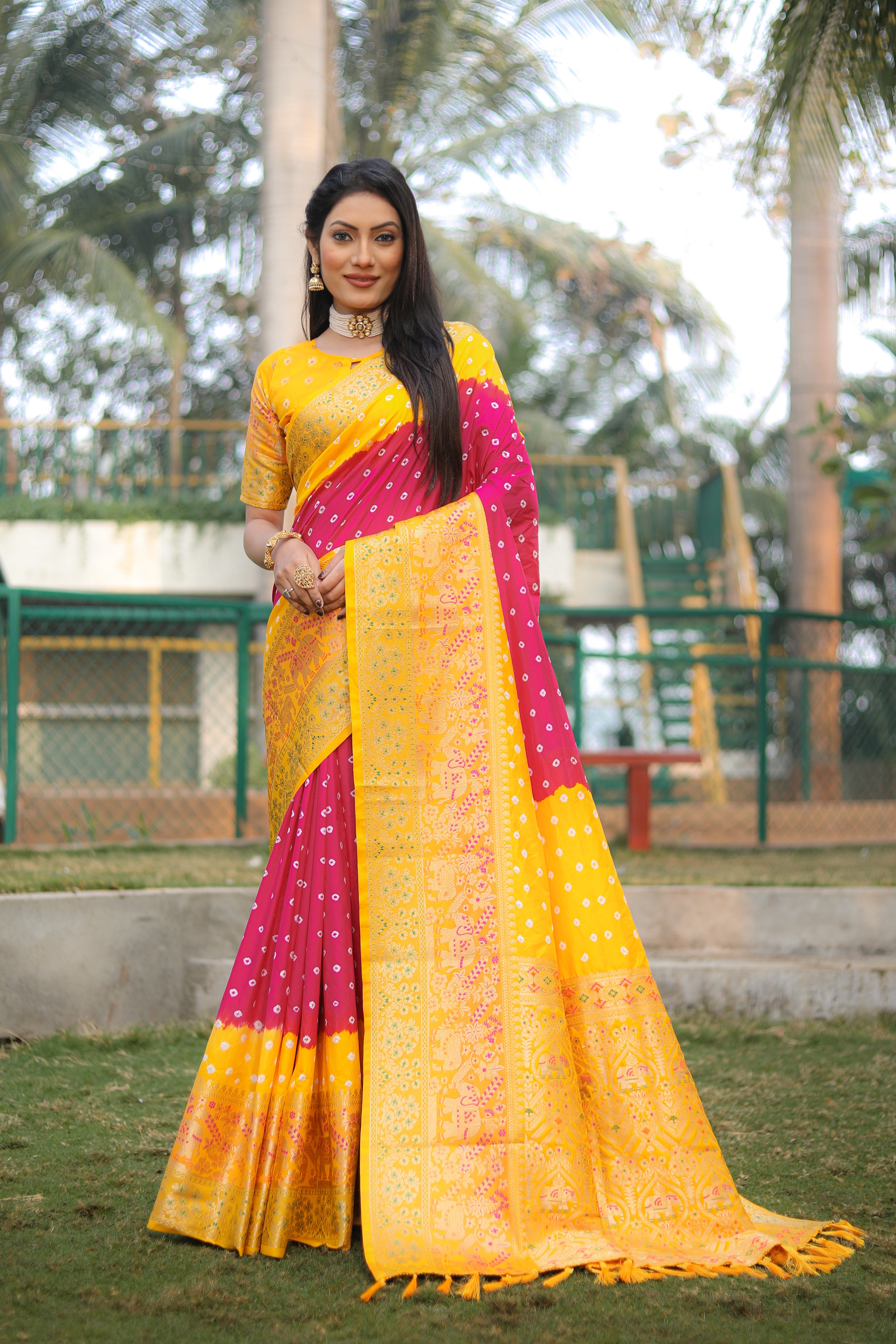 Bandhani Print Pink With Yellow Zari Weaving Silk Saree