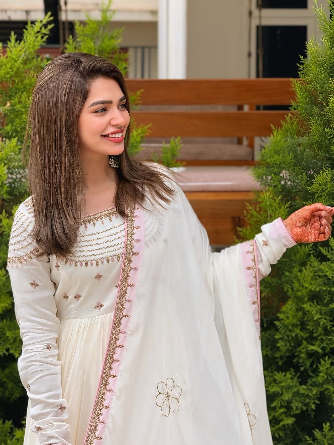 White Color Georgette Party Wear Gown