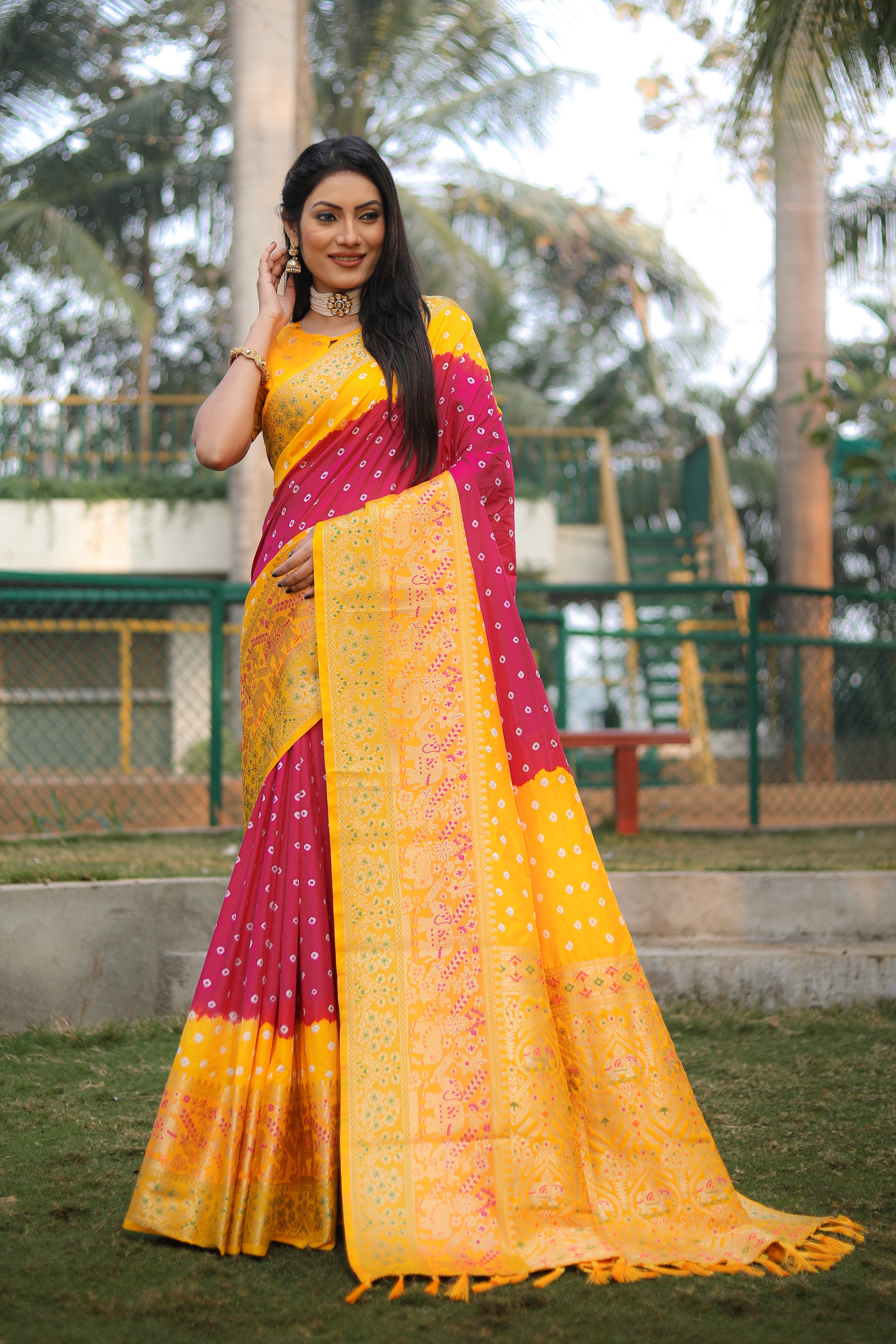 Bandhani Print Pink With Yellow Zari Weaving Silk Saree