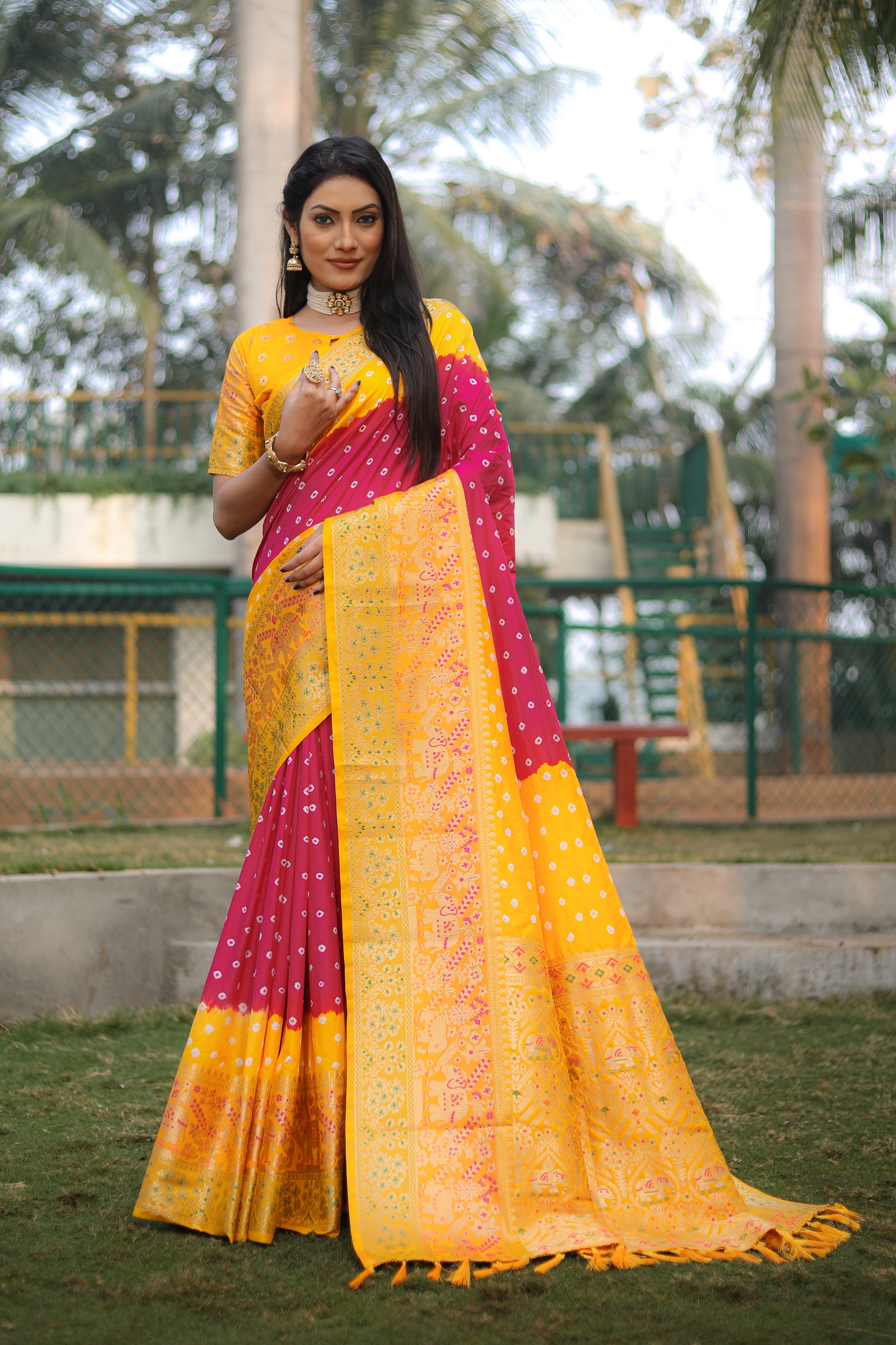 Bandhani Print Pink With Yellow Zari Weaving Silk Saree