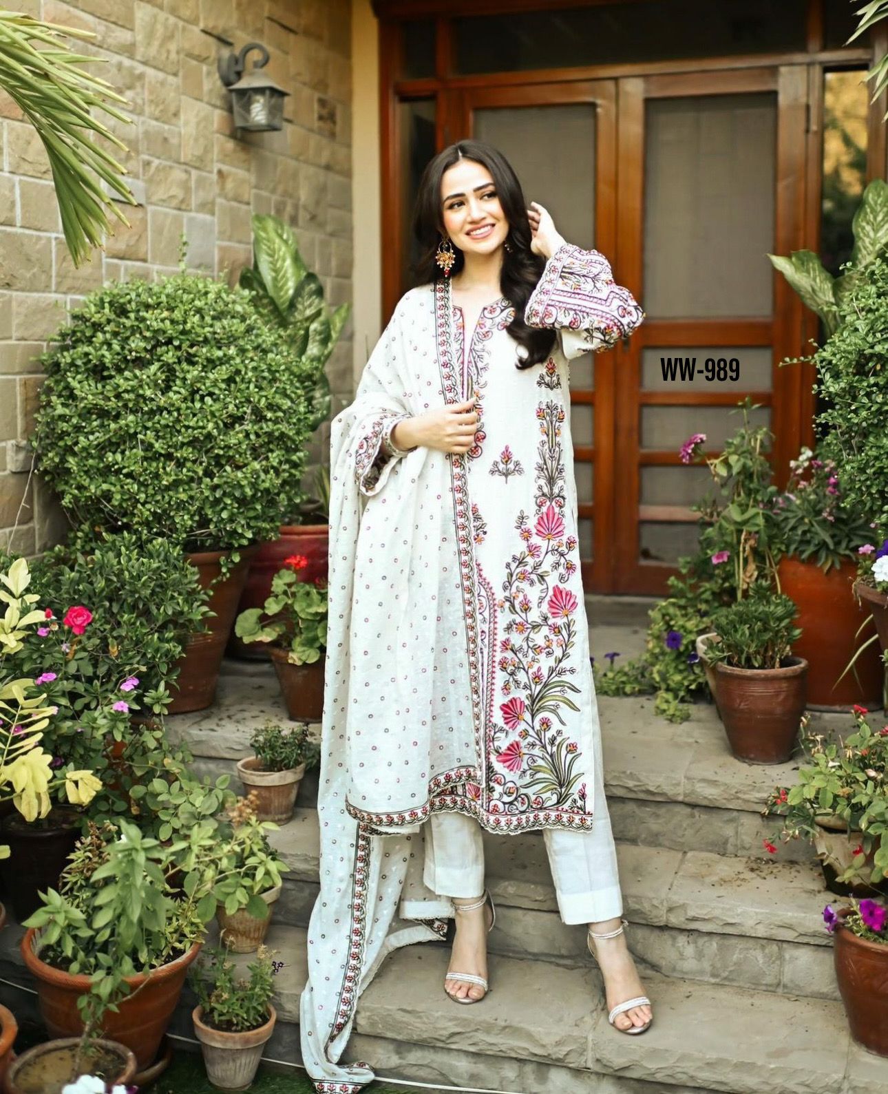 Innovative White Color With Multi Thread Work Salwar Suit