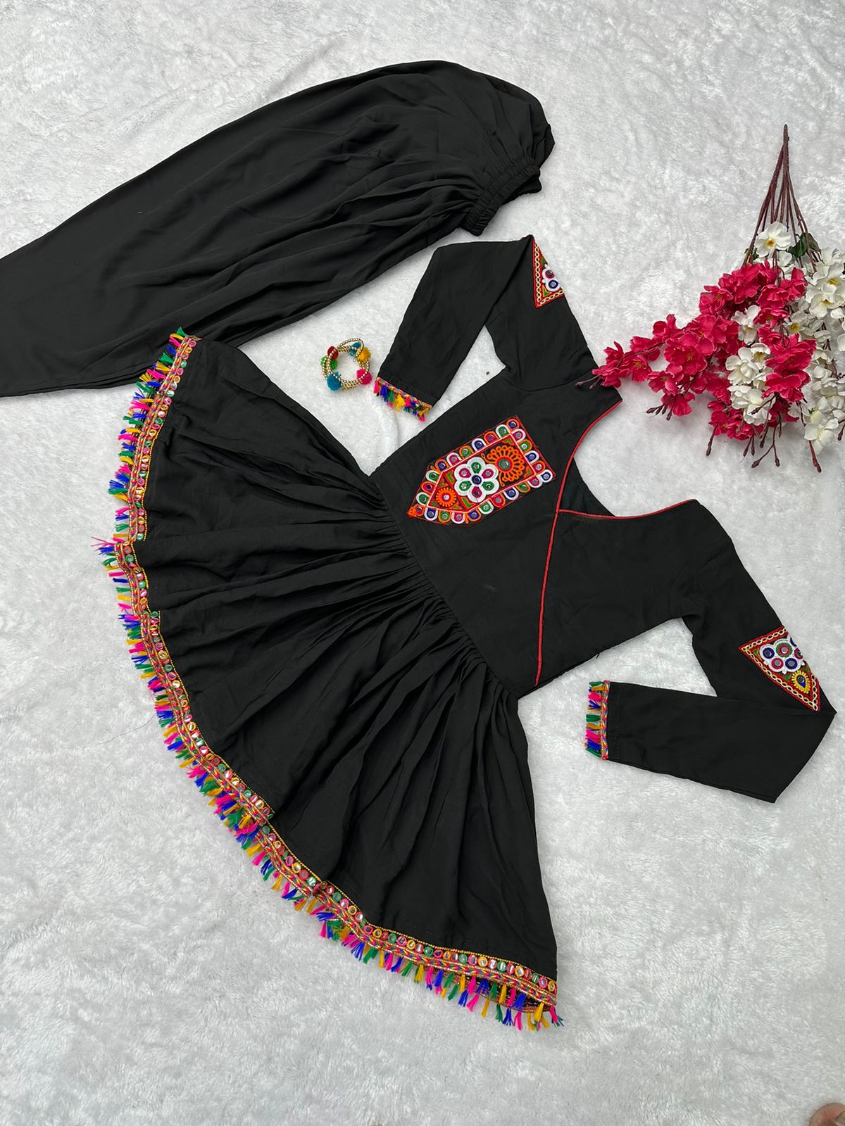 Navratri Special Bansira Kediya Dhoti For Women and Kurta Dhoti for Men -  Arya Dress Maker
