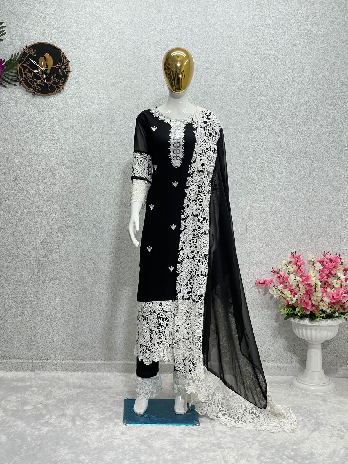Glorious Chine Stitch Work Black Color Salwar Suit