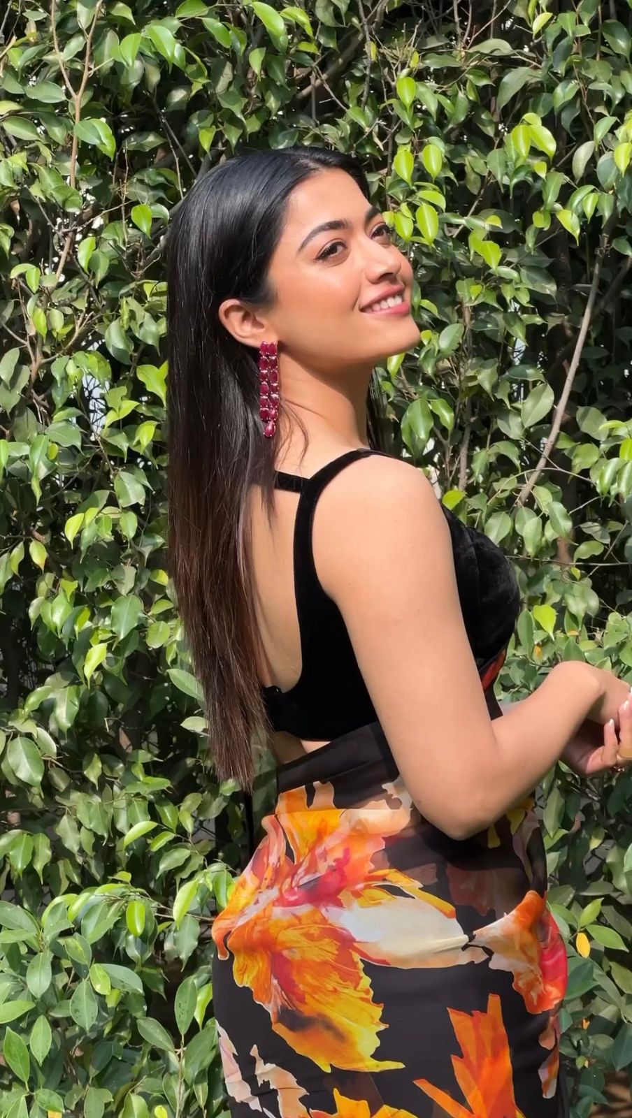 Rashmika Mandanna Black Color Saree