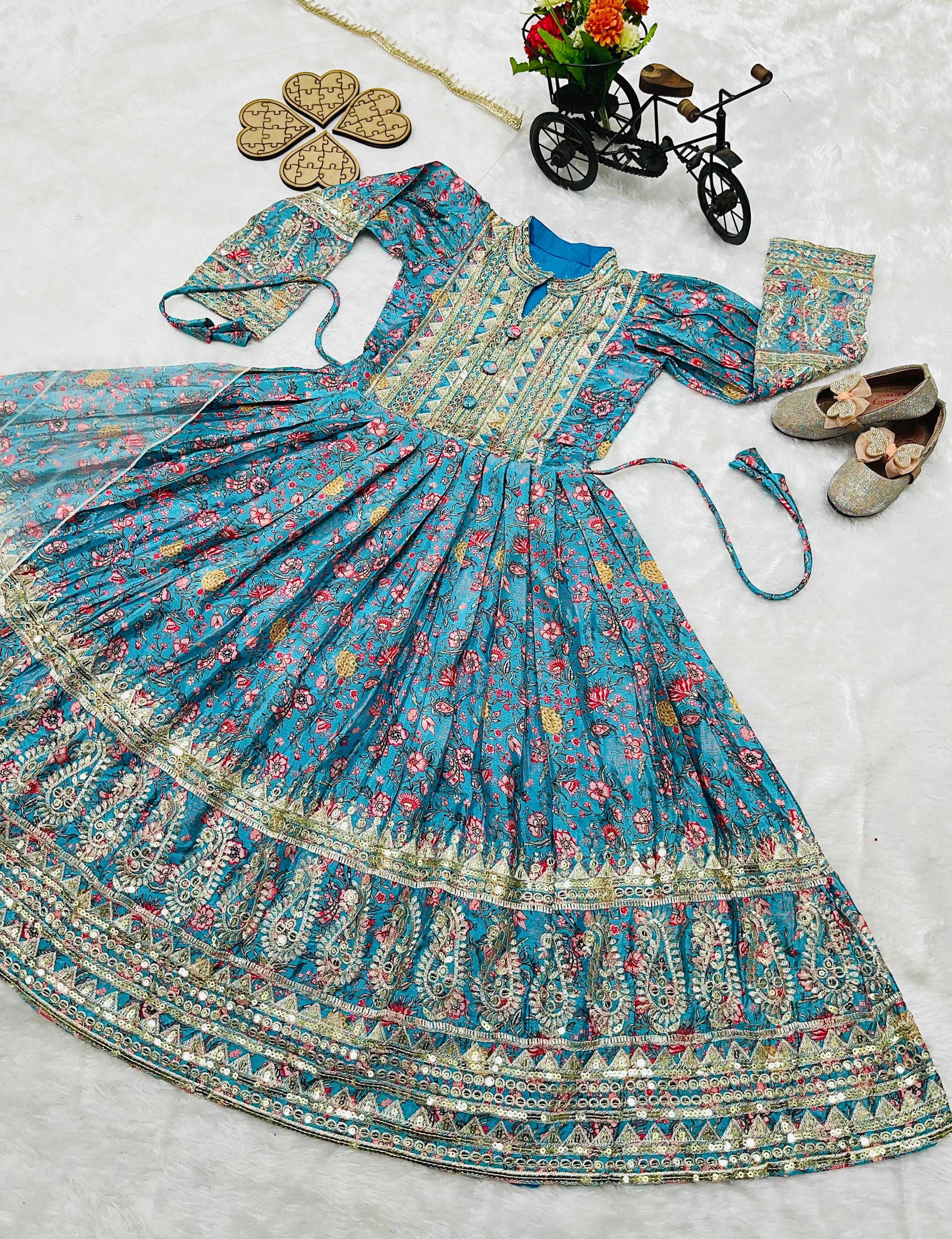 Fabulous Digital Print Work Rama Color Gown