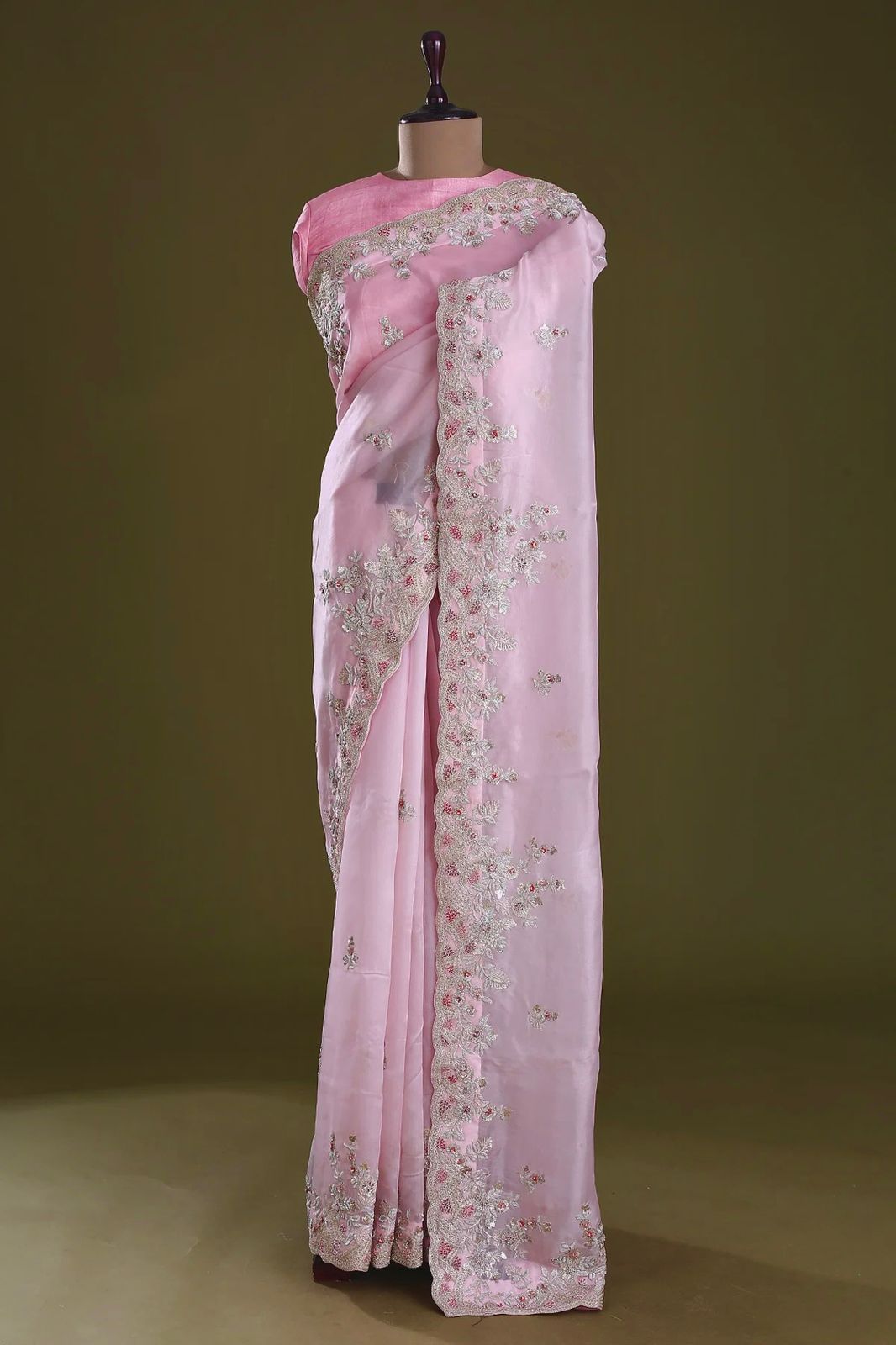 Mesmerizing Embroidery Multi Treads Pink Color Saree