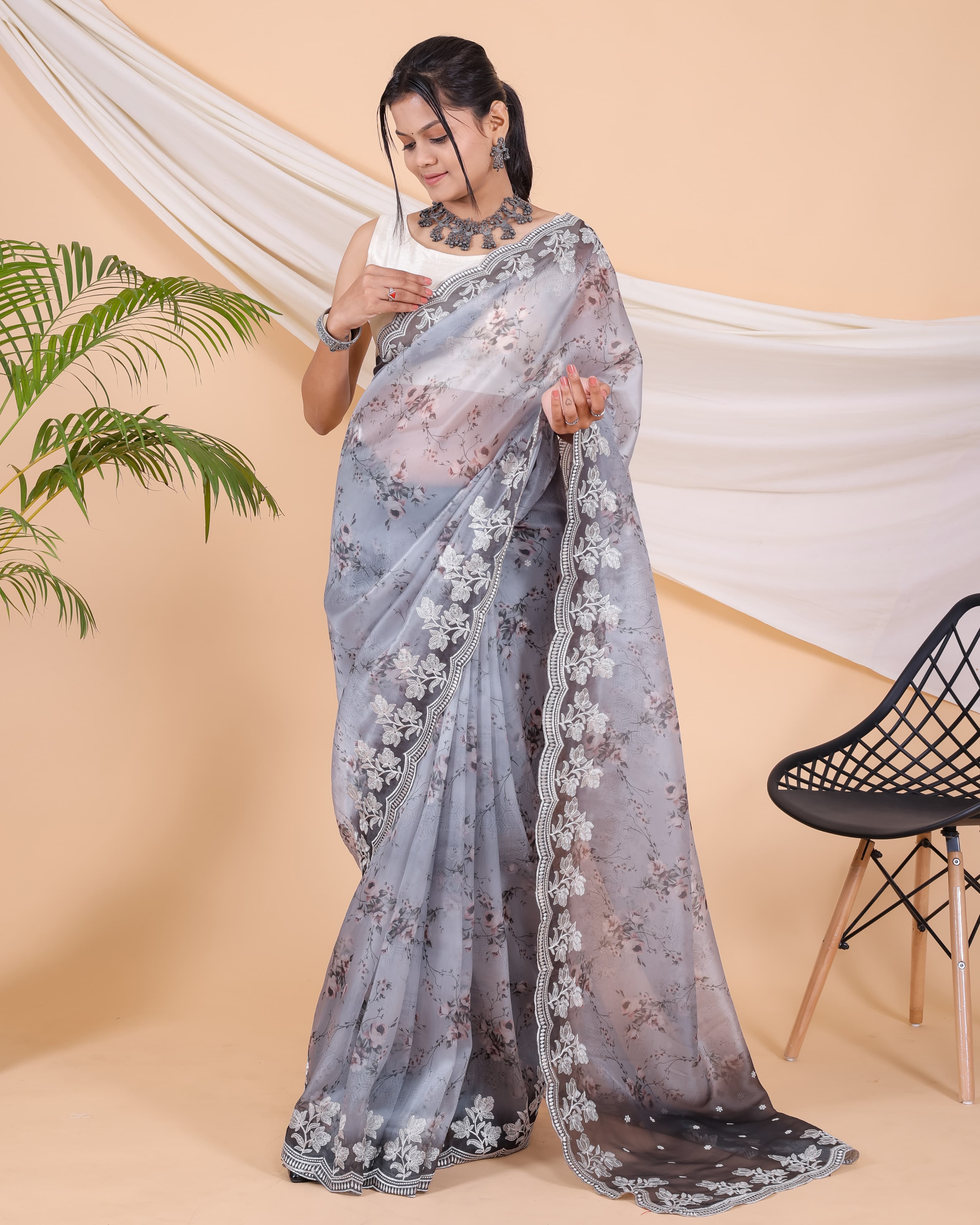 Gorgeous Floral Print With Thread Work Grey Saree