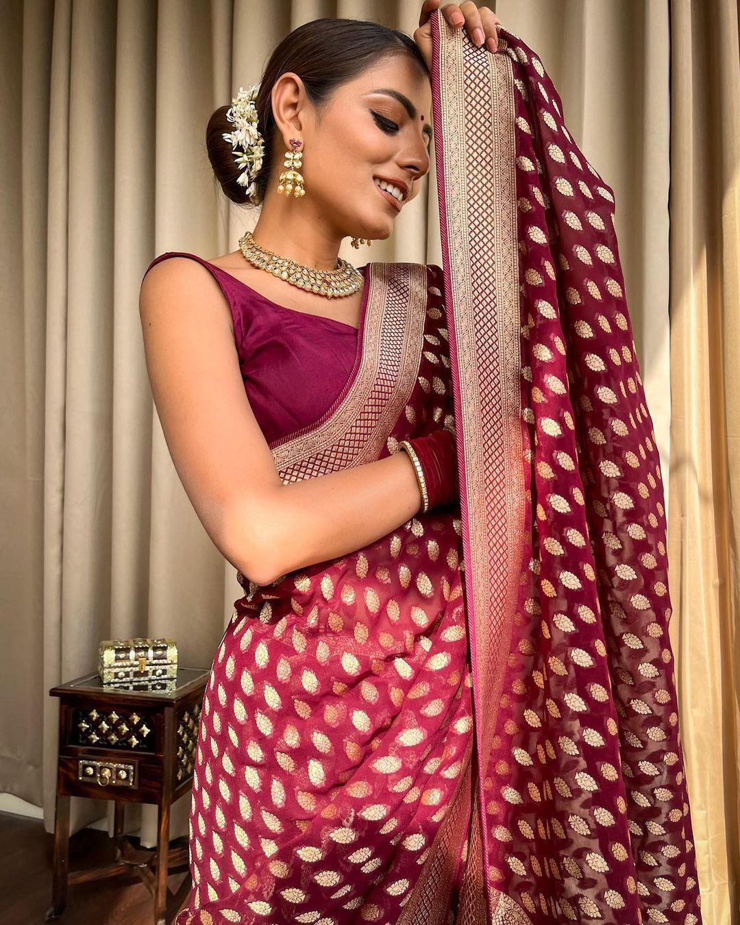 BEAUTIFUL MAROON COLOR RICH PALLU JACQUARD WORK  SAREE.