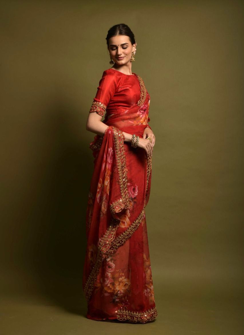 Innovative Maroon Color Floral Printed Saree