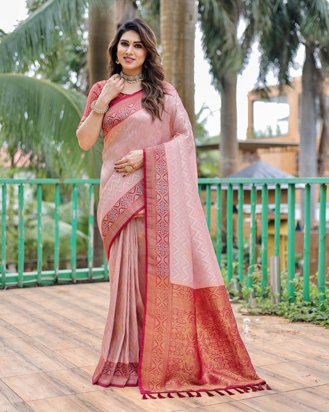 Zig Zag Print Maroon Border With Pink Kanjivaram Silk Saree