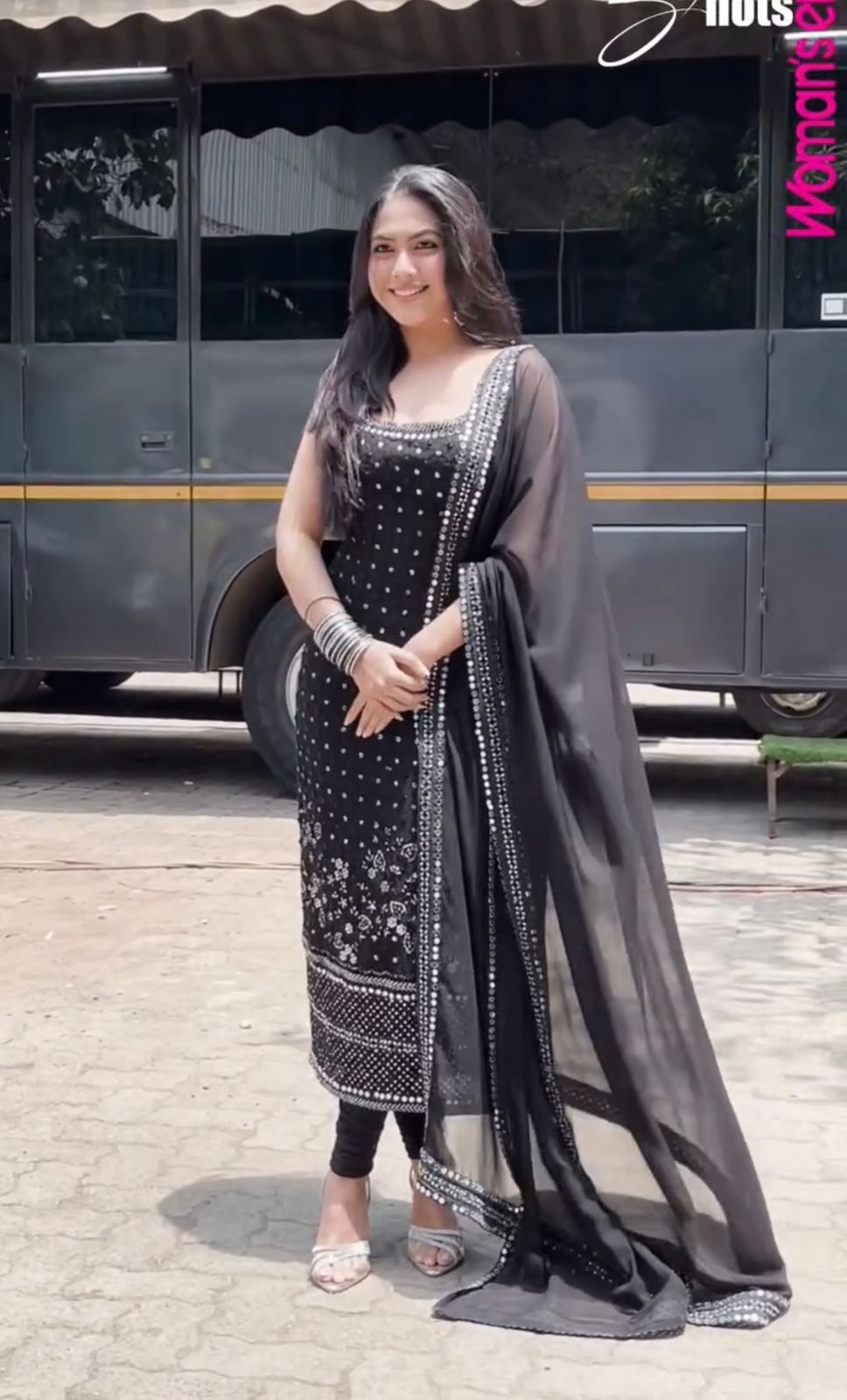 Alluring Black Color Georgette Thread Work Salwar Suit