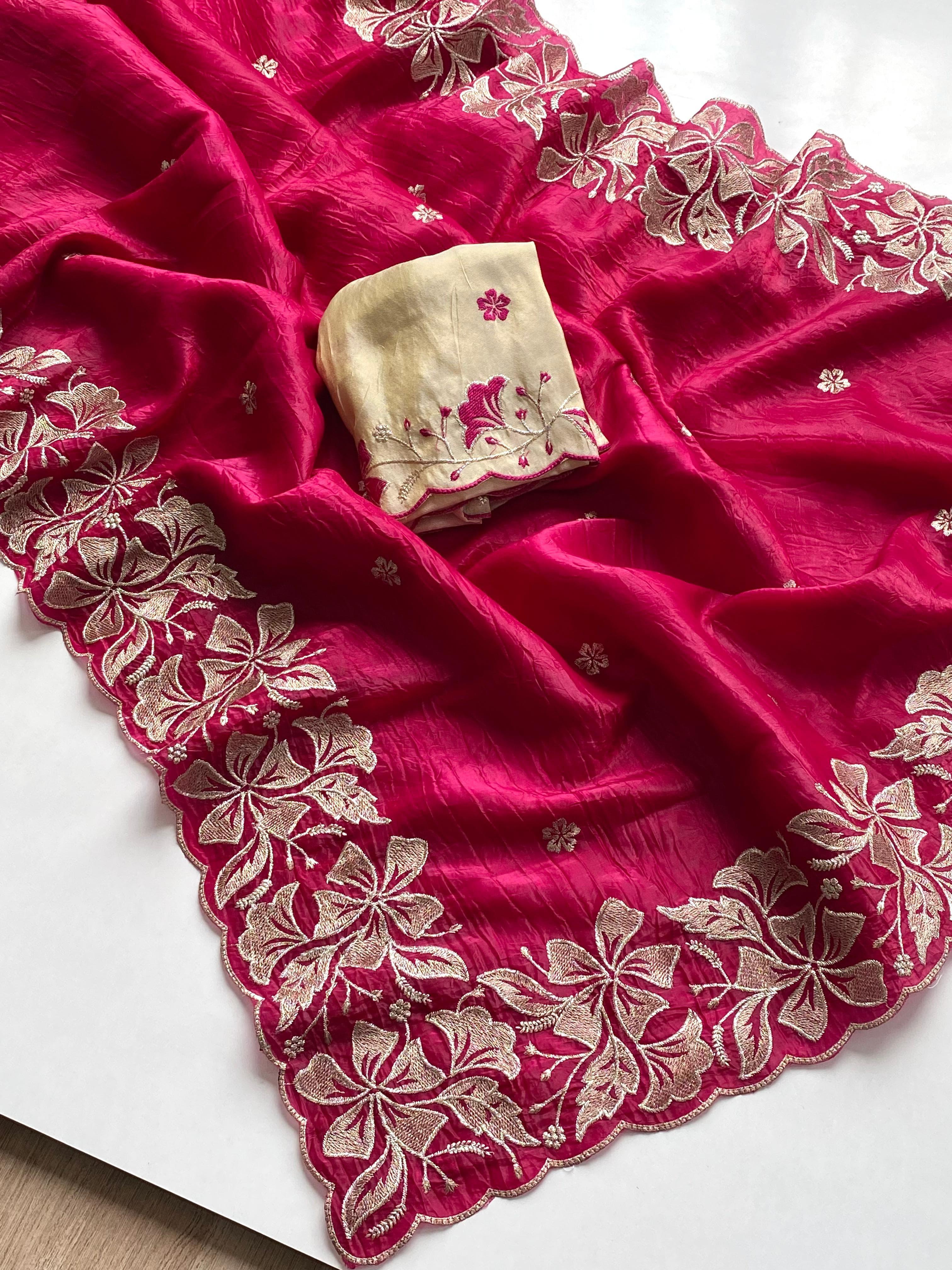 Traditional Wear Flower Border Pink Color Saree