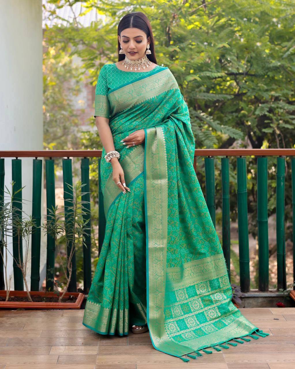 Bandhej Designed Zari Patola Weaving Parrot Green Saree