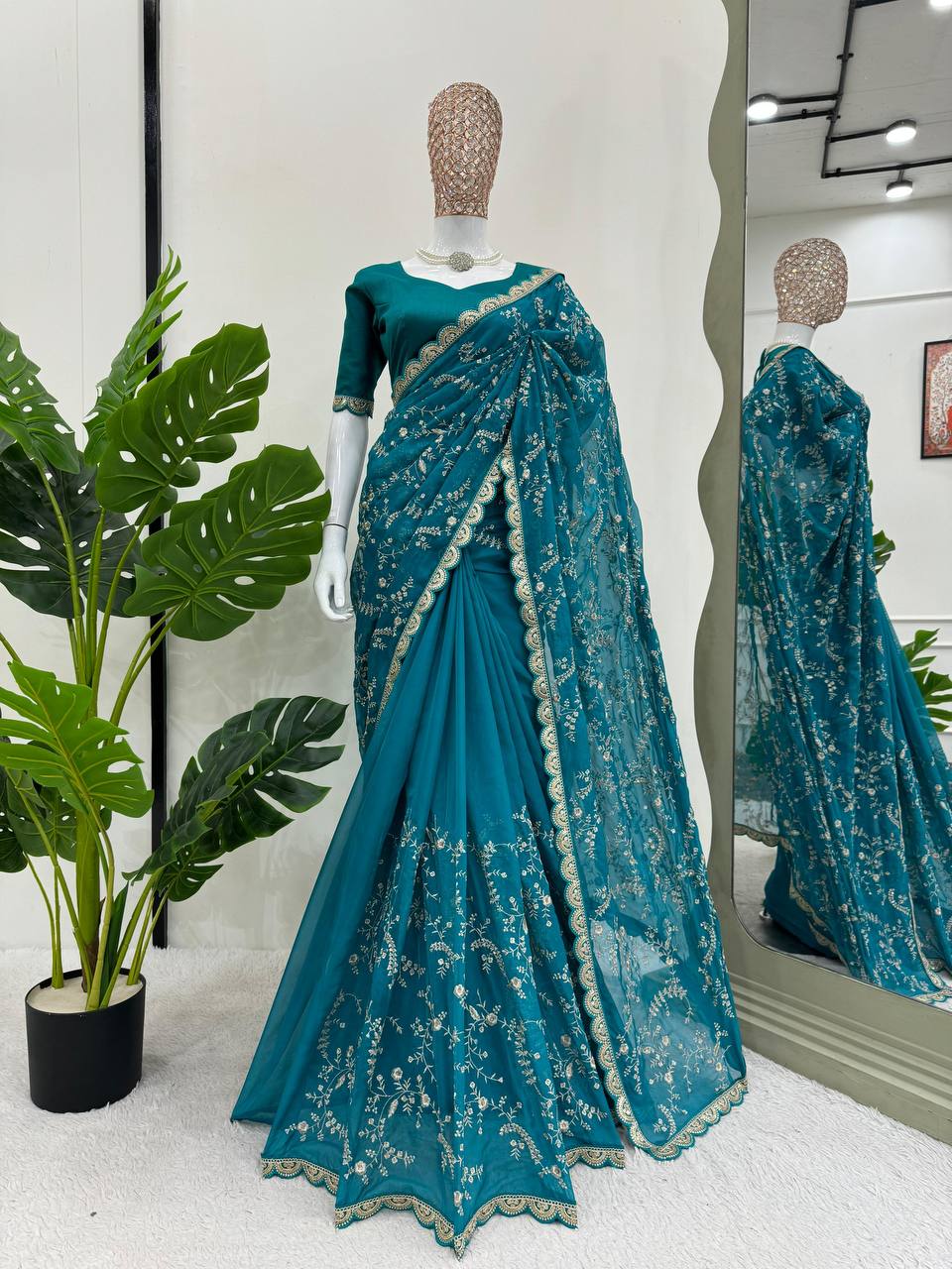 Fantastic Tibby Silk Teal Blue Color Saree