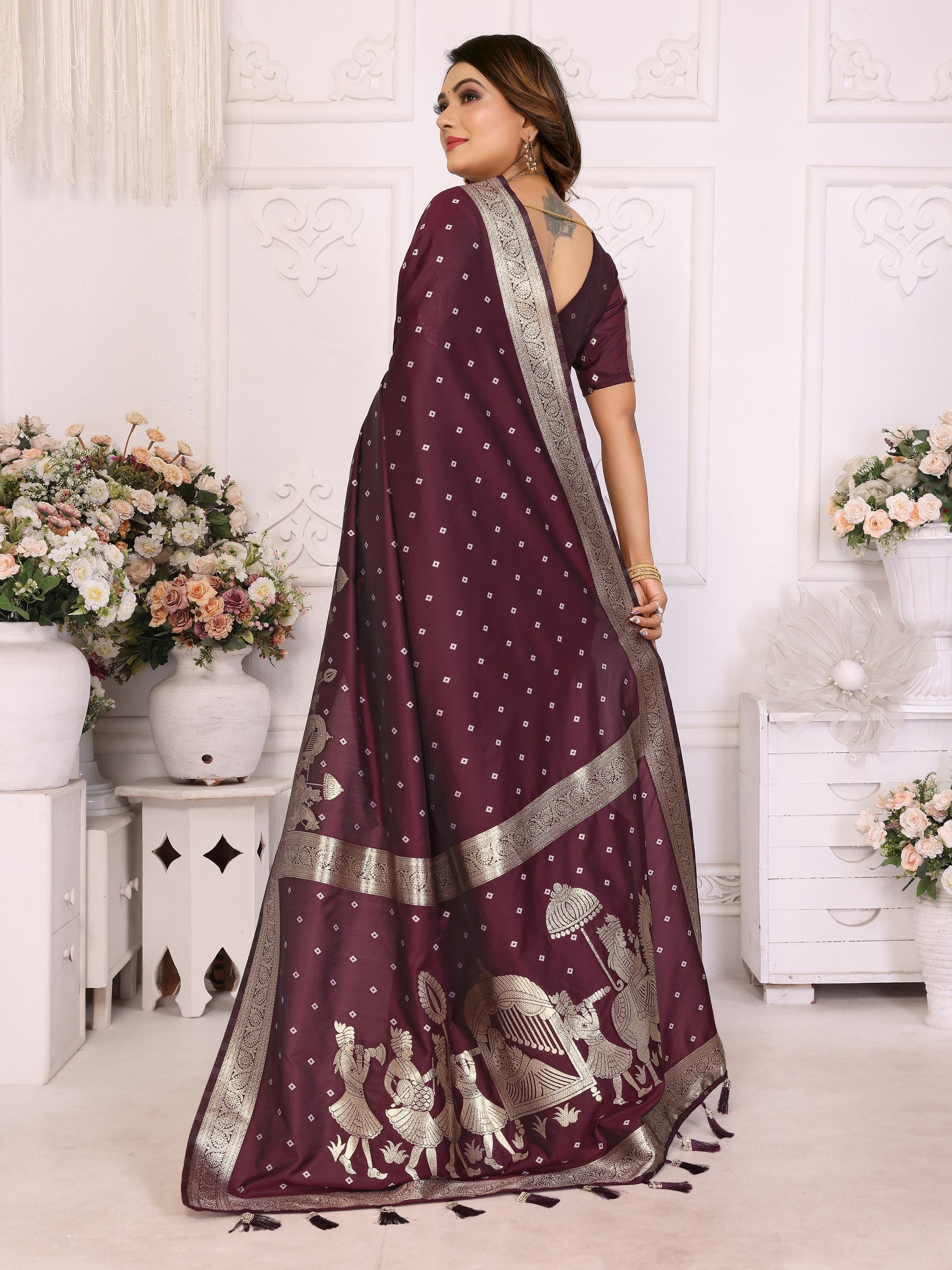 Pattern Wedding & Party Wear Kochi Silk Wine Color Saree