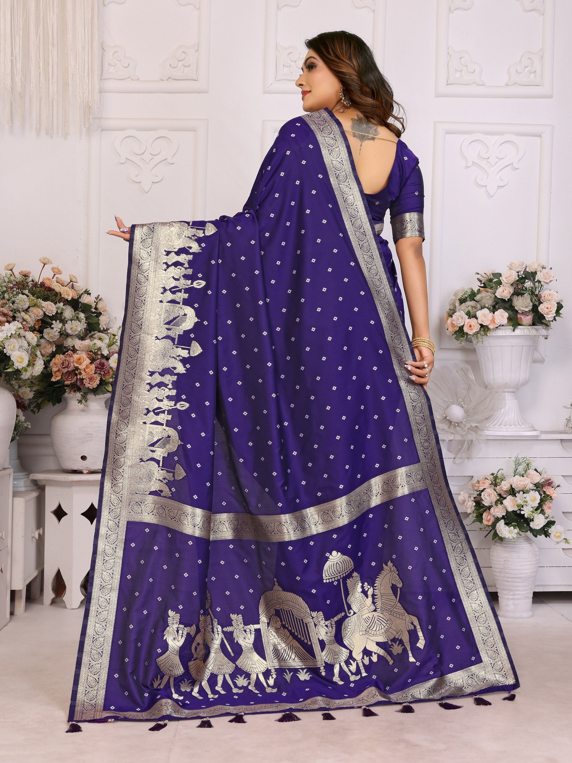 Pattern Wedding & Party Wear Kochi Silk Blue Color Saree