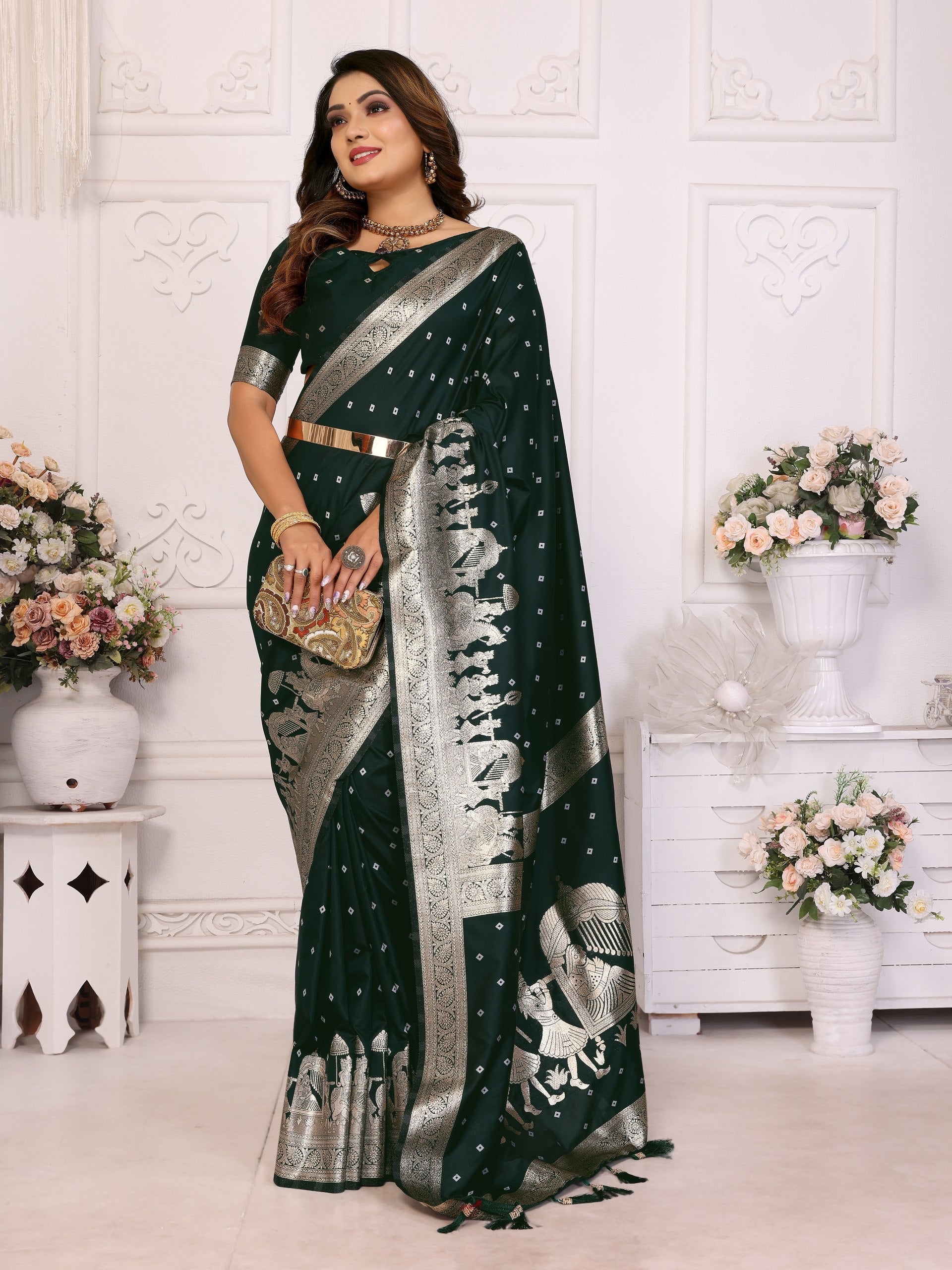 Pattern Wedding & Party Wear Kochi Green Color Saree