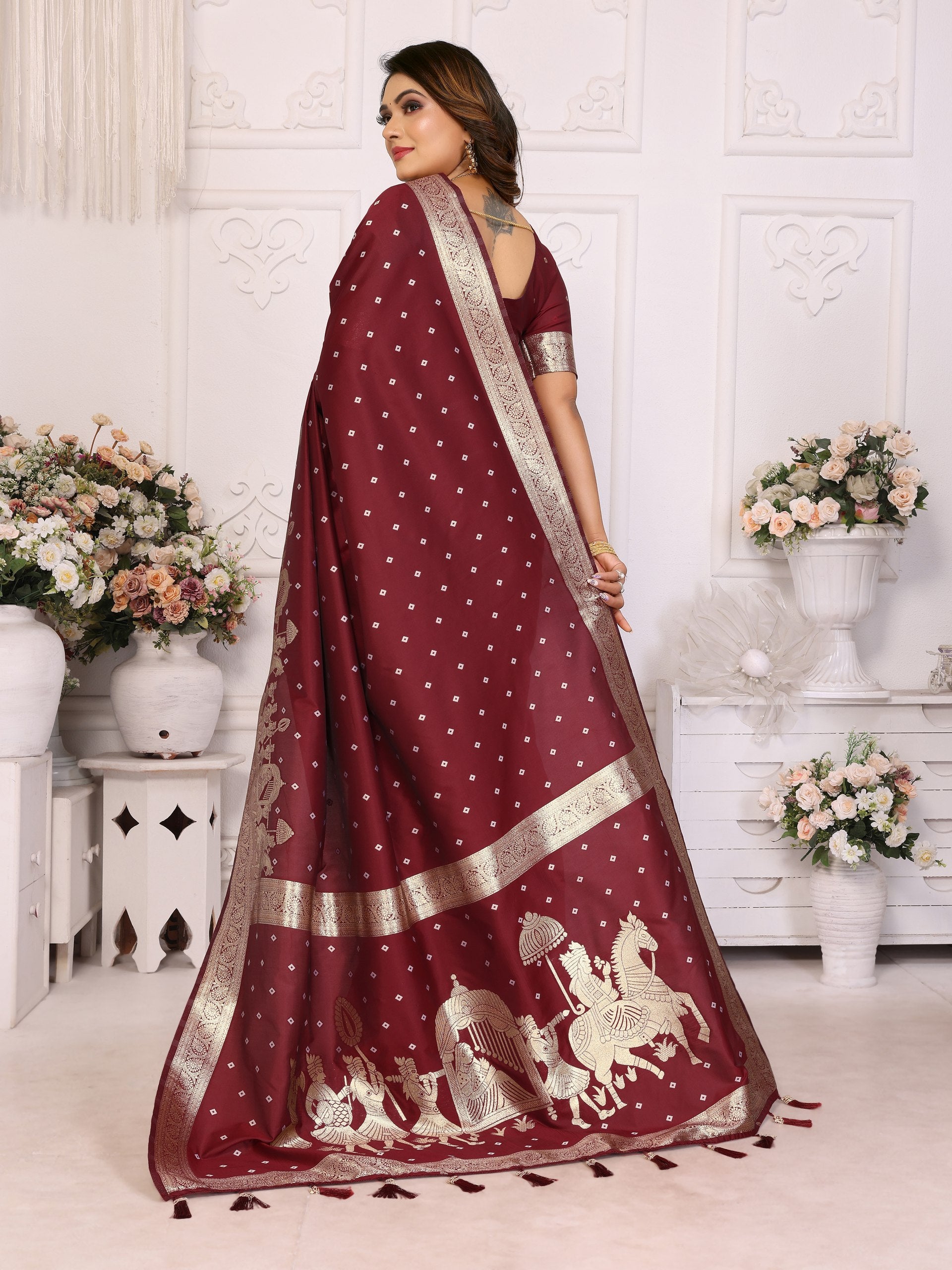 Pattern Wedding & Party Wear Kochi Maroon Color Saree