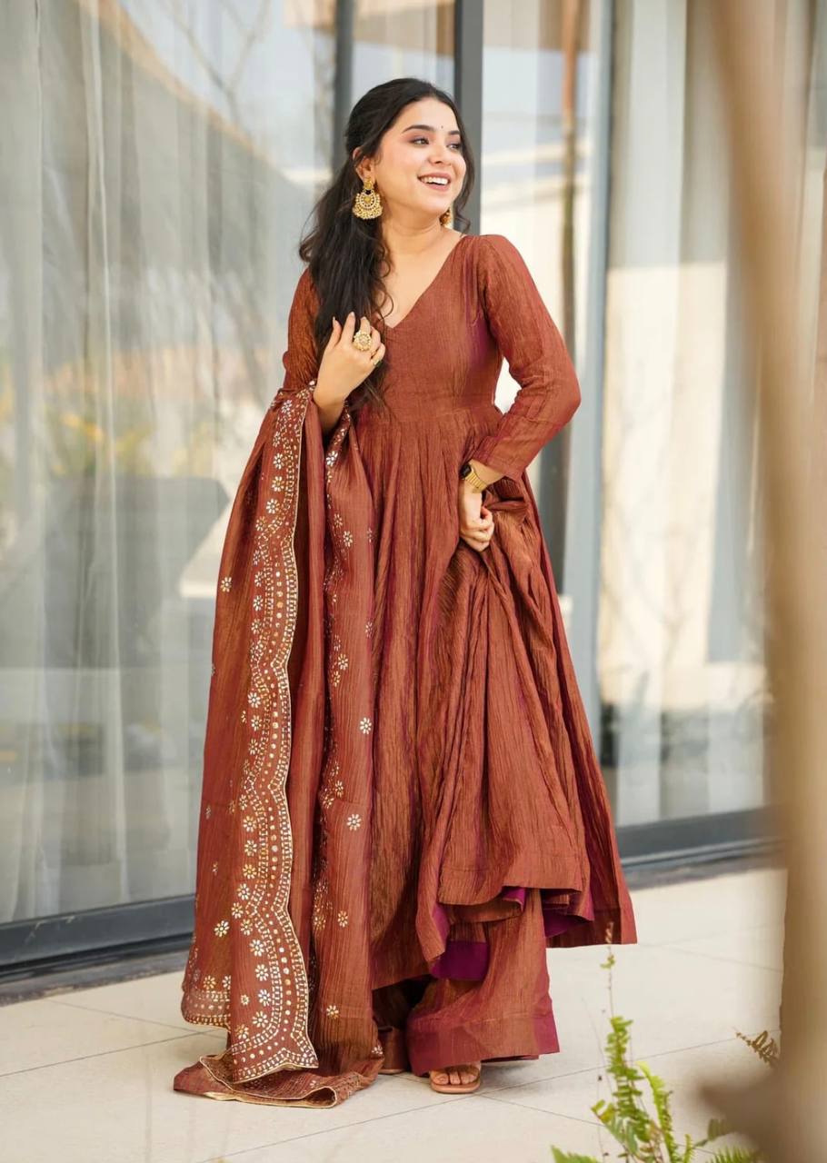 Lovely Fandy Silk Brown Color Gown
