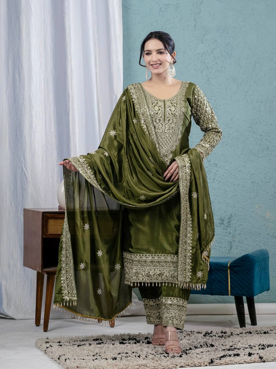 Superhit Chinnon Silk Mehndi Wear Salwar Suit