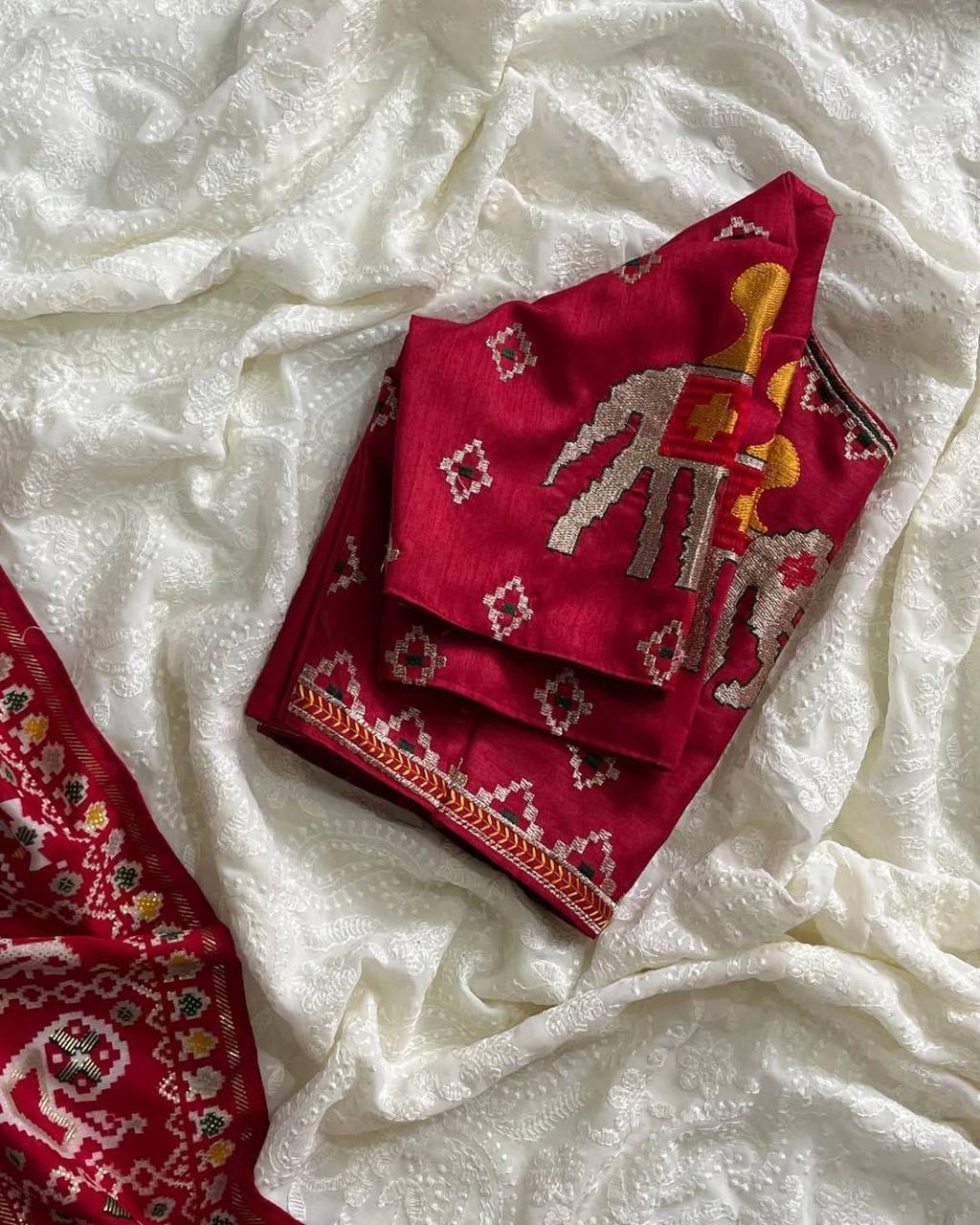 Wedding Wear Special Foil Printed White Color Saree
