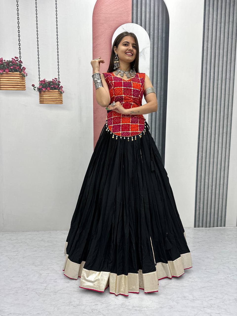 Navratri Collection Red Choli With Black Lehenga