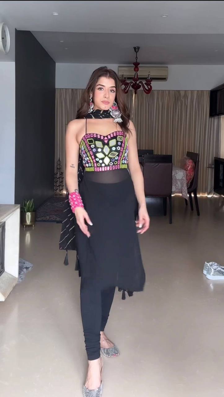 Navratri Collection Black Color Kurti Set With Dupatta