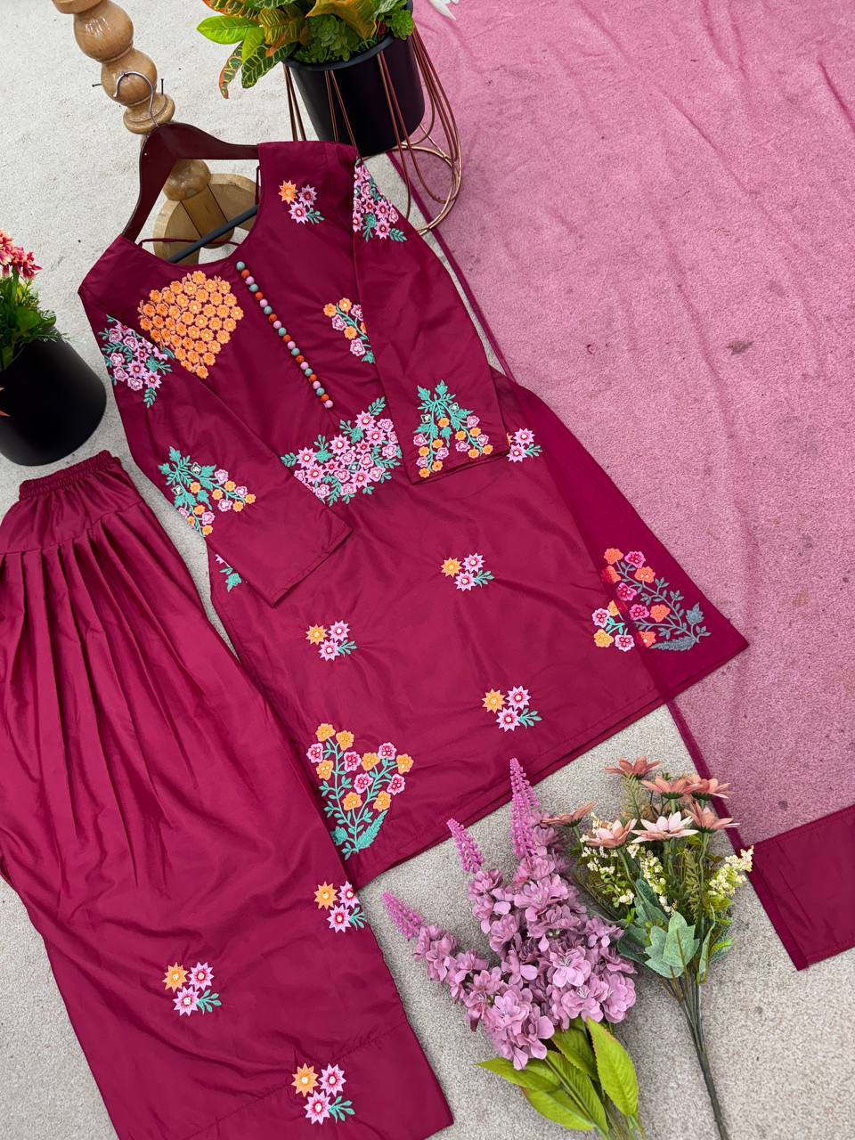 Pink Color Flower Printed Stunning Salwar Suit