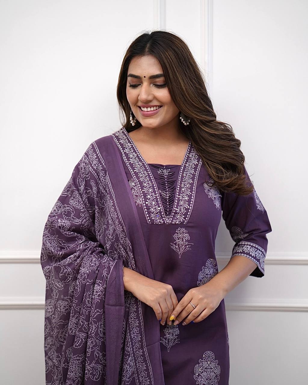 Lovely Purple Muslin Digital Print Salwar Suit