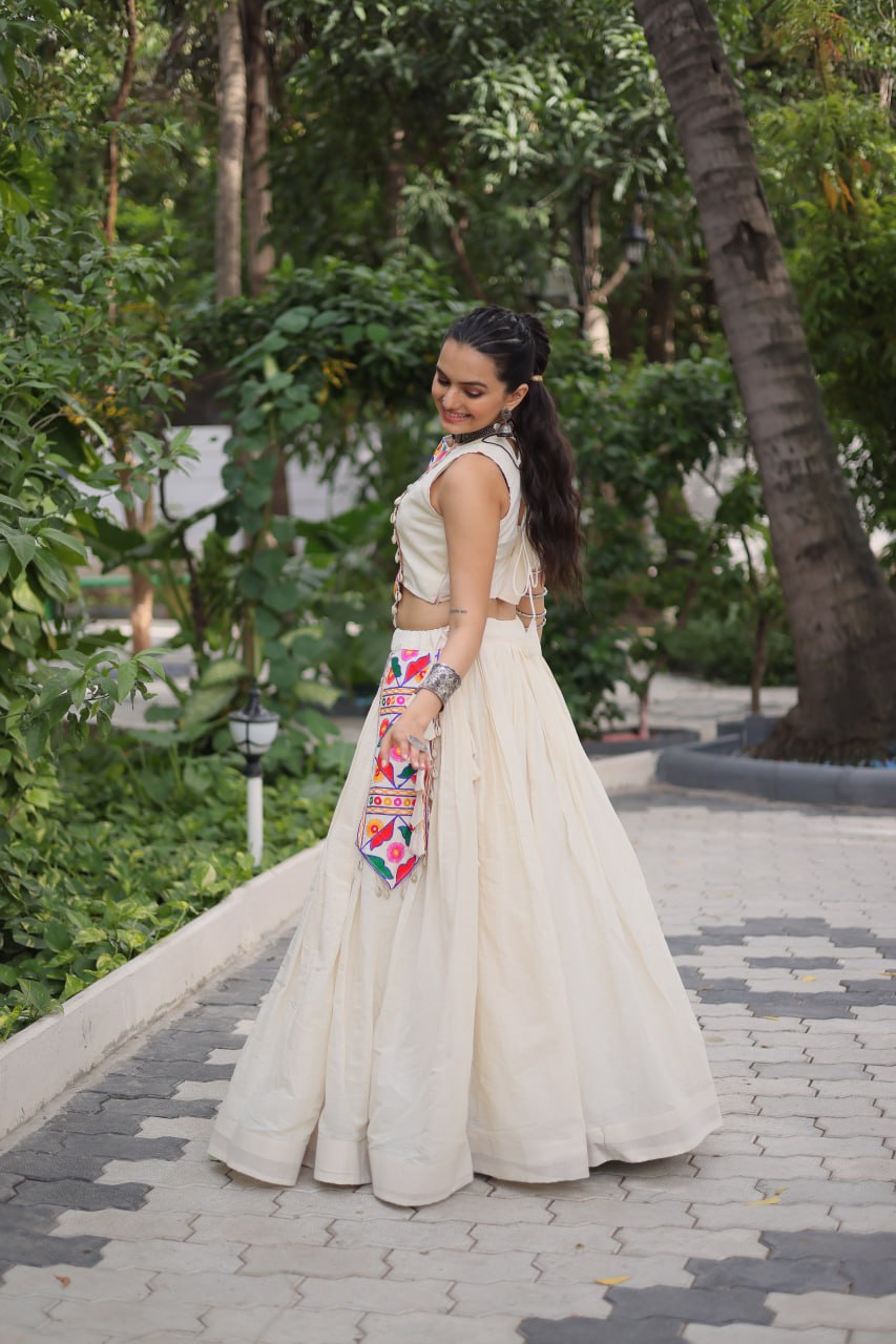 Glorious White Cotton With Kutchi Gamthi Work Lehenga Choli