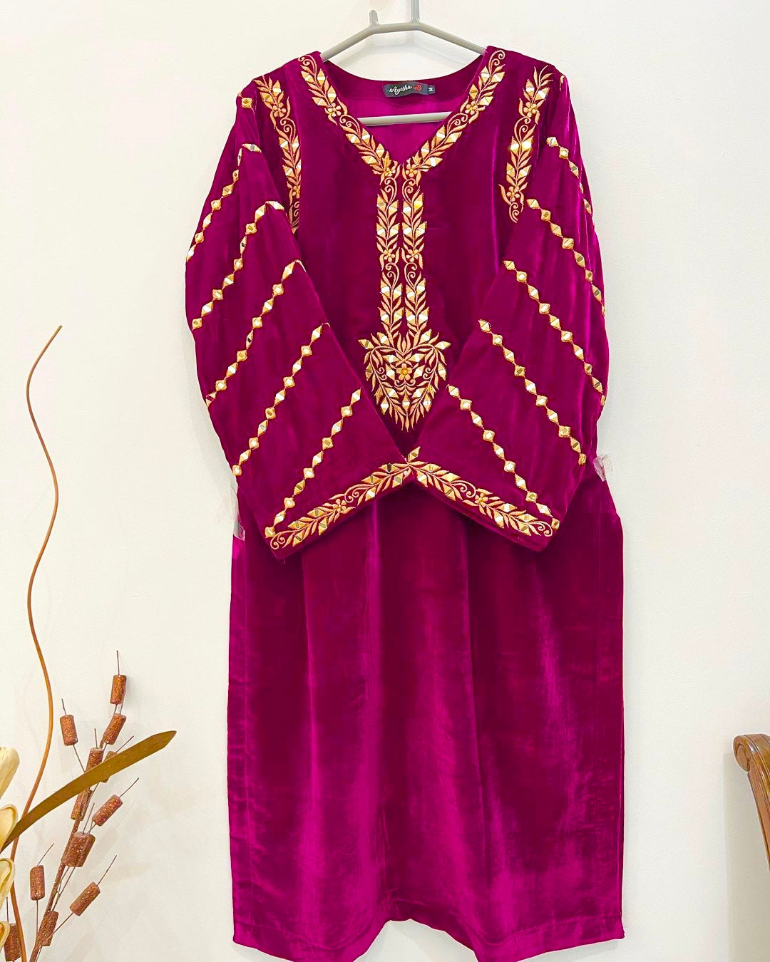 Pink Color Full Sleeve Mirror Work Velvet Salwar Suit