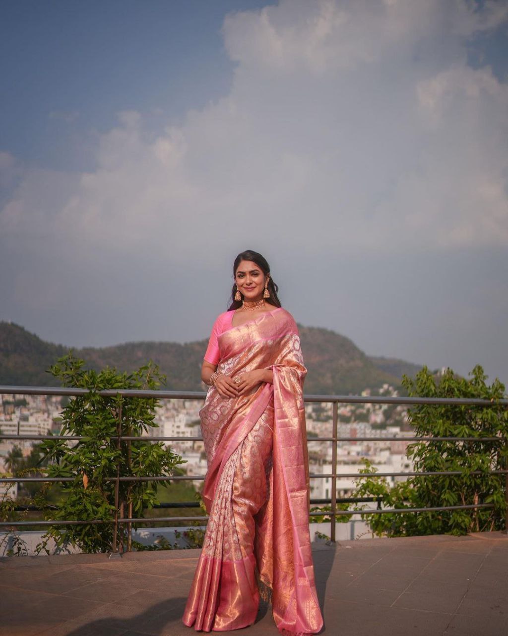 Celebrity Wear Light Pink Color Banarasi Saree